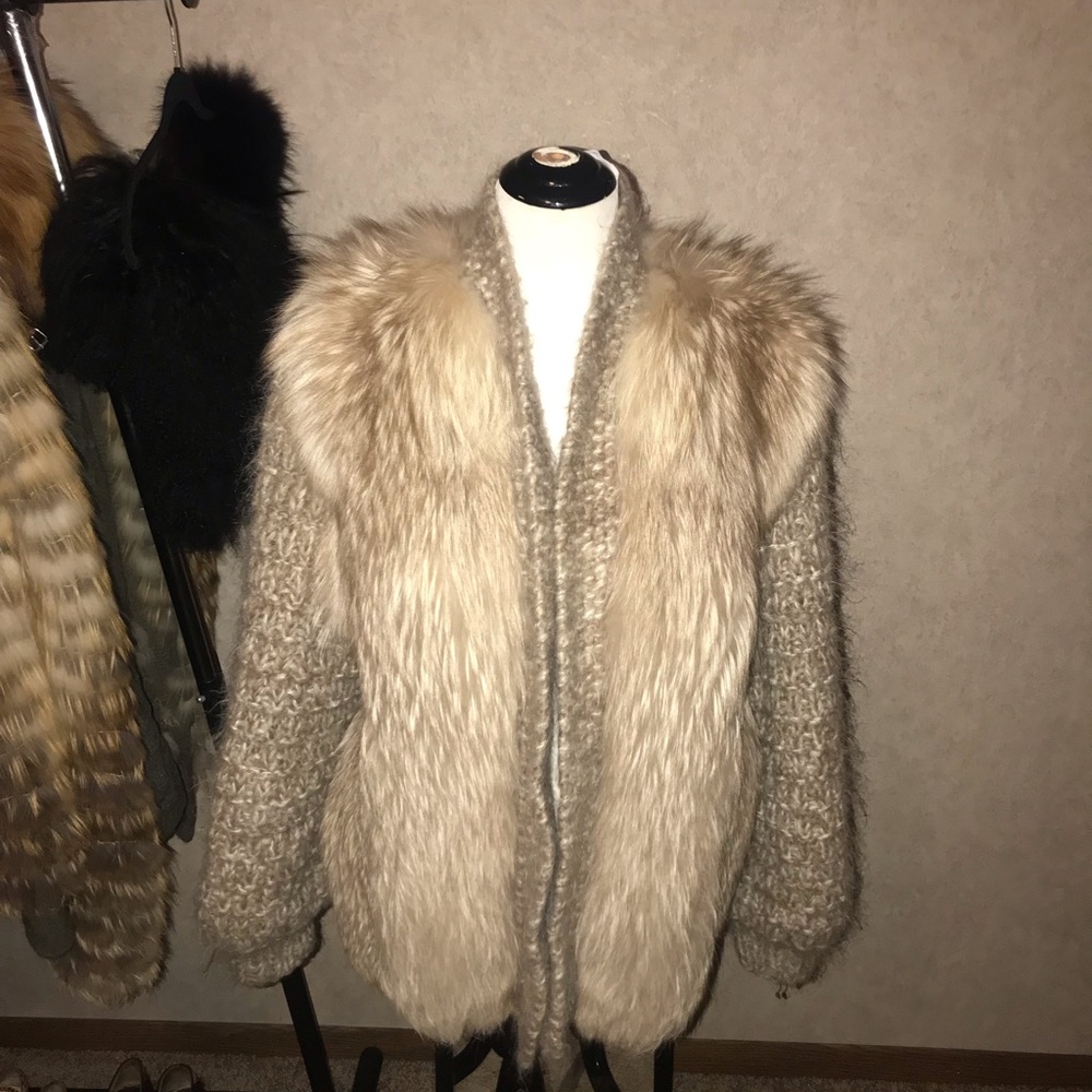 David green cinnamon fox fur coat